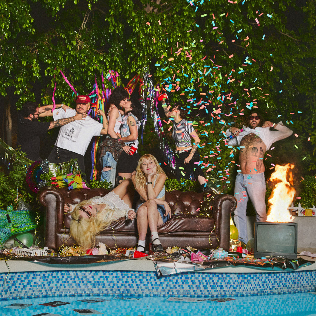 Lambrini Girls / Who Let The Dogs Out (INDIE EXCLUSIVE, BLUE VINYL)